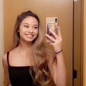 Meet your Posher, Karla